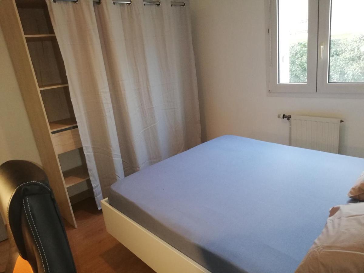 Grand T3 Avec Clim, Parking Et Terrasse Privative - Agen Apartamento Exterior foto